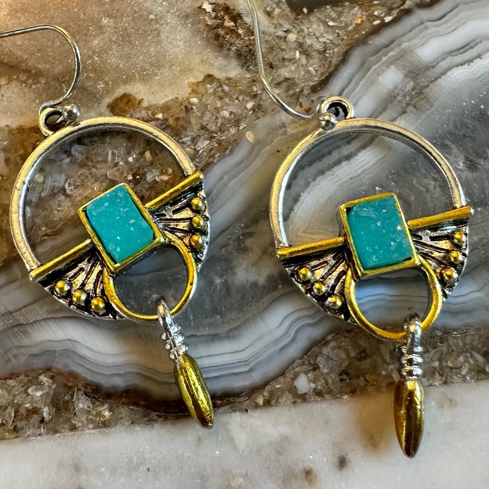 3184 Artisan Turquoise Colored and Gold Tone Hoop Earrings